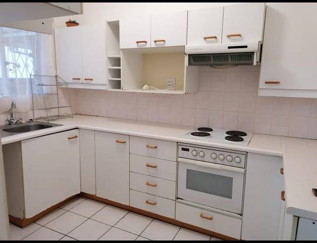 1 BEDROOM APARTMENT FOR SALE IN GLENWOOD